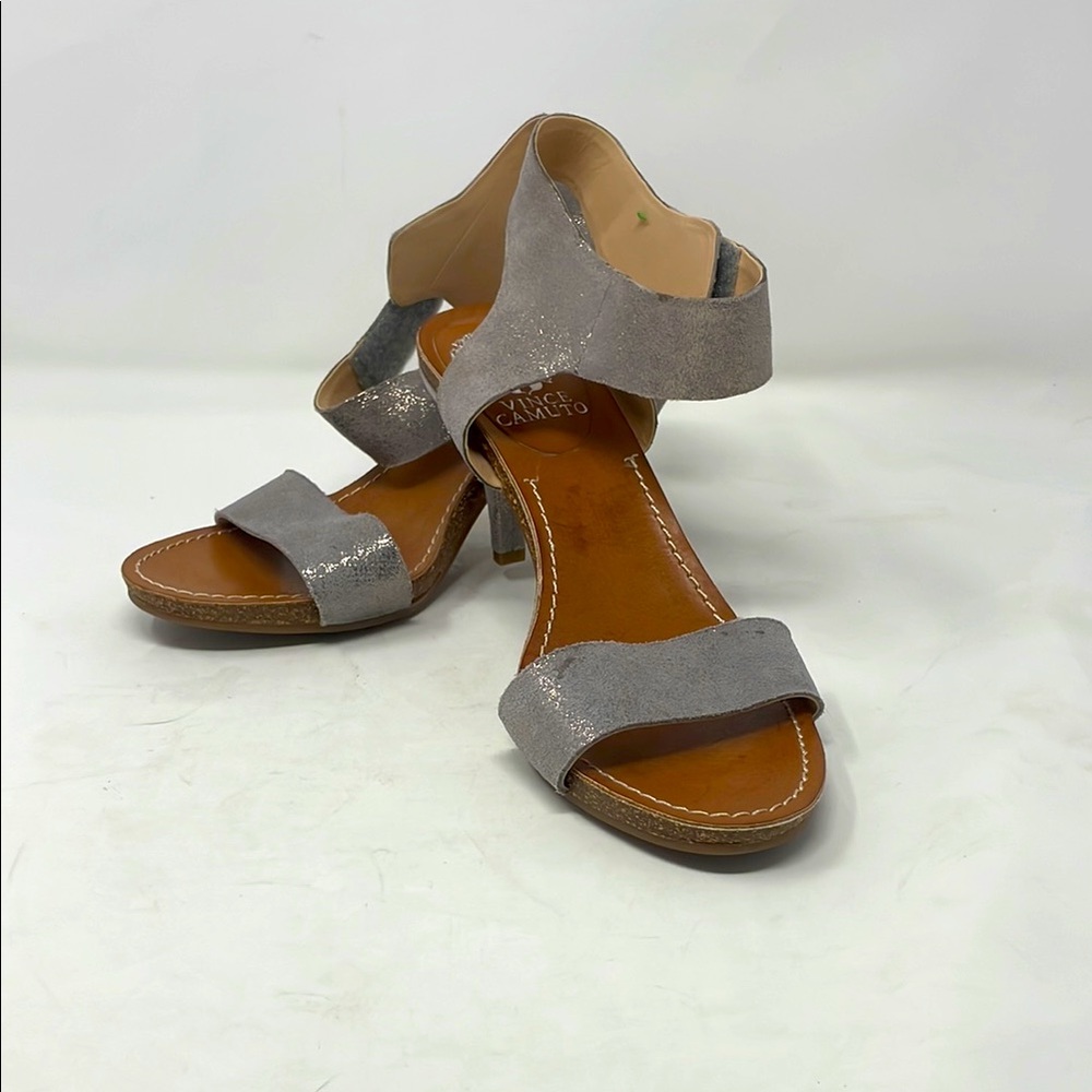 Vince Camuto Metallic Silver Heel Sandals Size 8 Excellent Condition